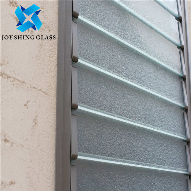 Louver Laminated Glass Sheet Ketebalan Kustom Ukuran Warna Bentuk
