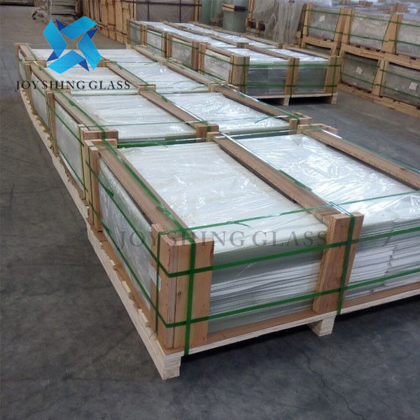 Ultra Clear Low Iron Solar Glass 3.2mm Tempered Solar Glass Untuk Ruang Matahari
