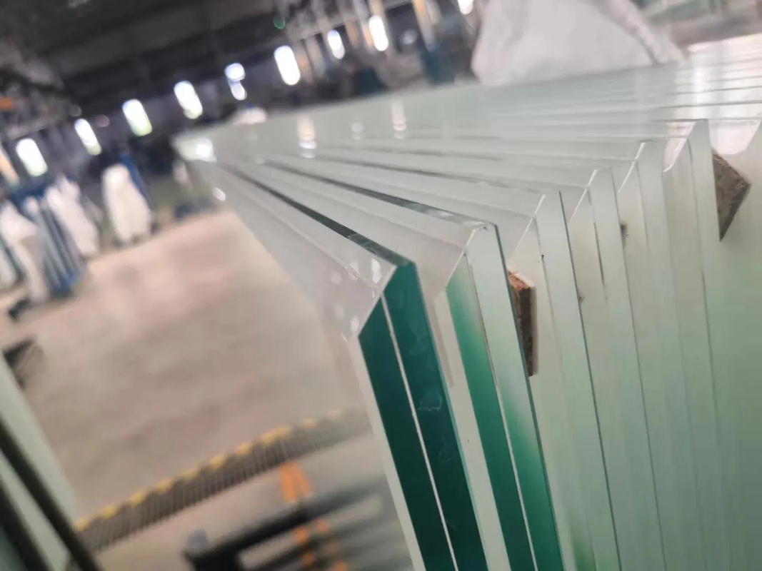 Kaca Tempered Keselamatan Dilaminasi Ditekuk Datar 3mm 12mm untuk Bangunan Anti Peluru Berinsulasi Surya untuk Harga Mesin Kamar Mandi Pintu Jendela Furnitur