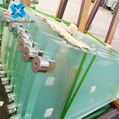 Disesuaikan Ultra Clear Anti Slip Laminasi Kaca Tangga Jalan